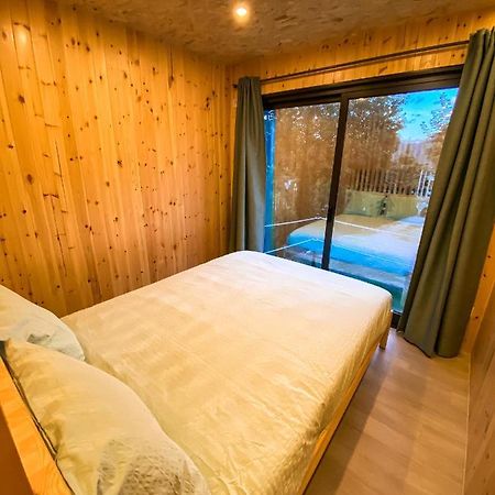 Bungalow Pichoses Geres Camping Rio Caldo Exterior photo